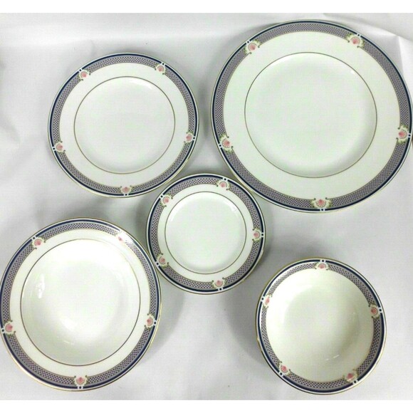 Vintage Wedgwood Waverley 5 Piece Place Setting Bone China England Plate Bowl - Picture 2 of 12